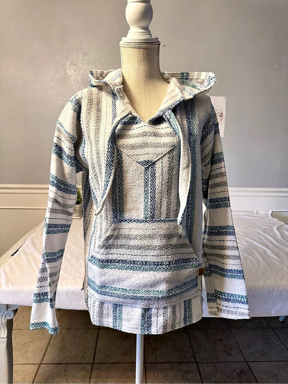 Baja hoodie Striped in white & Blue- women’s Large / Mens Small